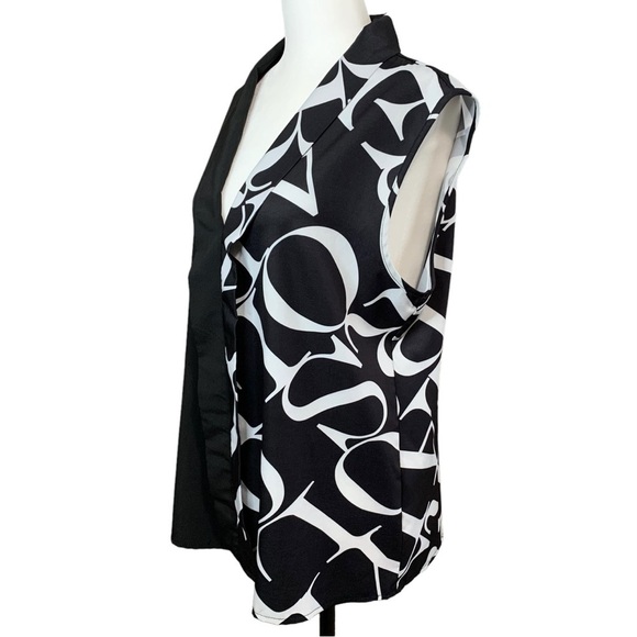 Shawl Collar Sleeveless Blouse - Picture 3 of 7